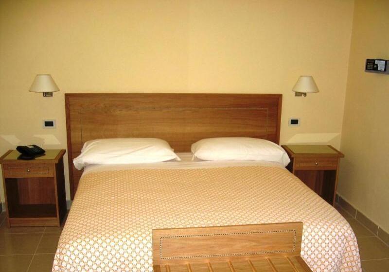 침실 1개 풀장 전망 아파트, Hipotels Apartamentos Cala Bona