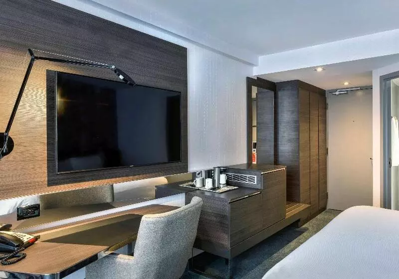 プールの見える１ベッドルームアパートメント, Hipotels Apartamentos Cala Bona