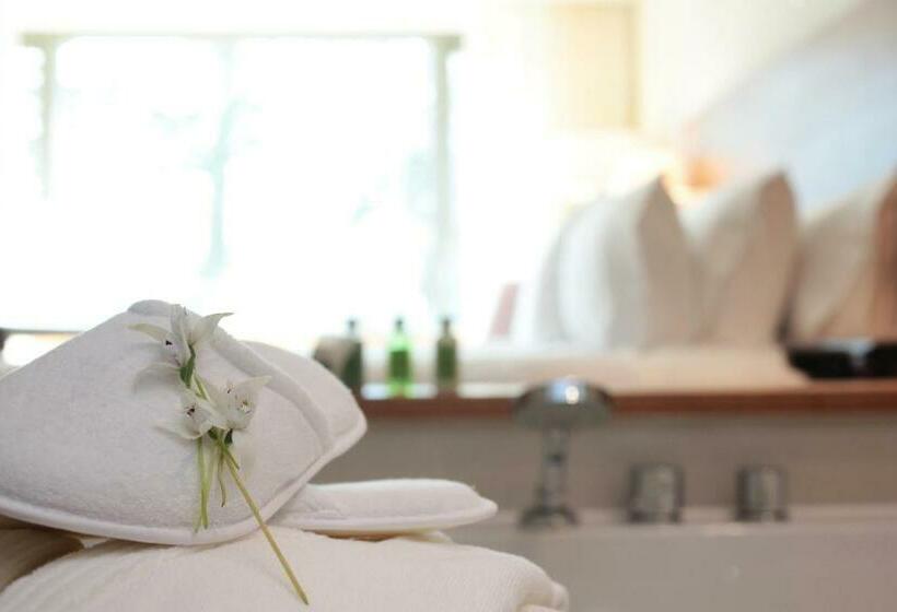 غرفة سوبيريور مطلّة علي البحر, Arakur Ushuaia Resort & Spa