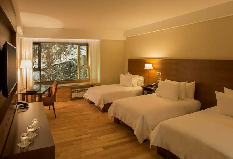 غرفة ديلوكس ثلاثية, Arakur Ushuaia Resort & Spa
