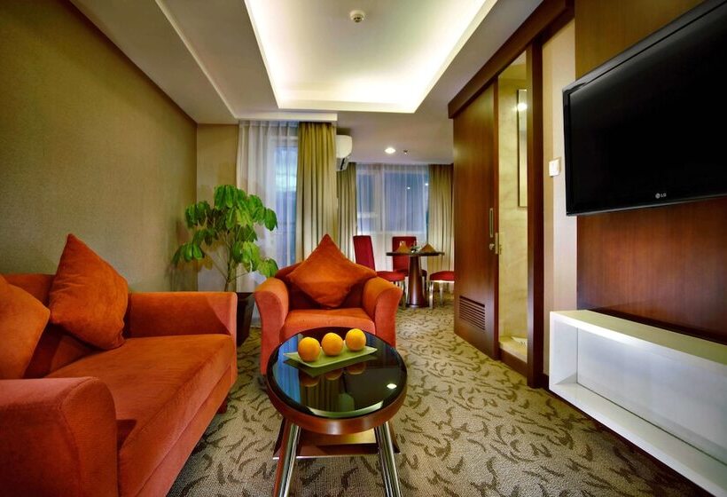 Люкс, Aston Pluit Hotel & Residence