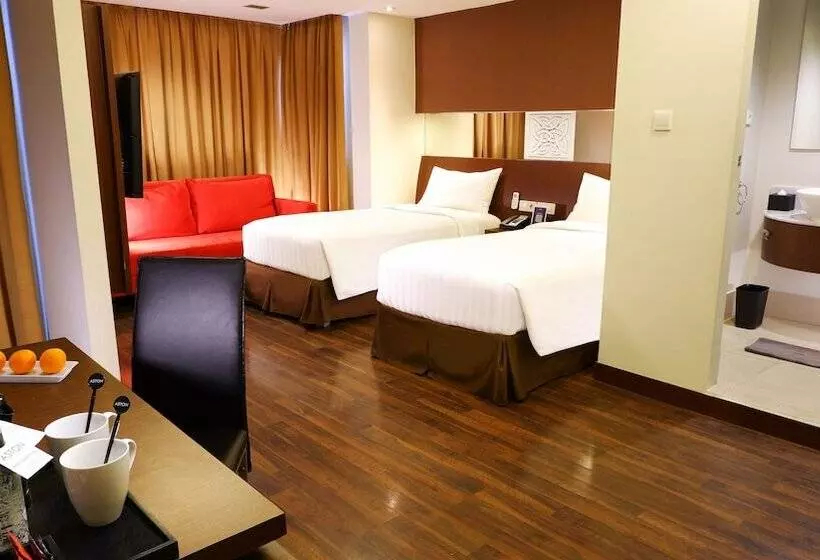 スタンダードスタジオ, Aston Pluit Hotel & Residence
