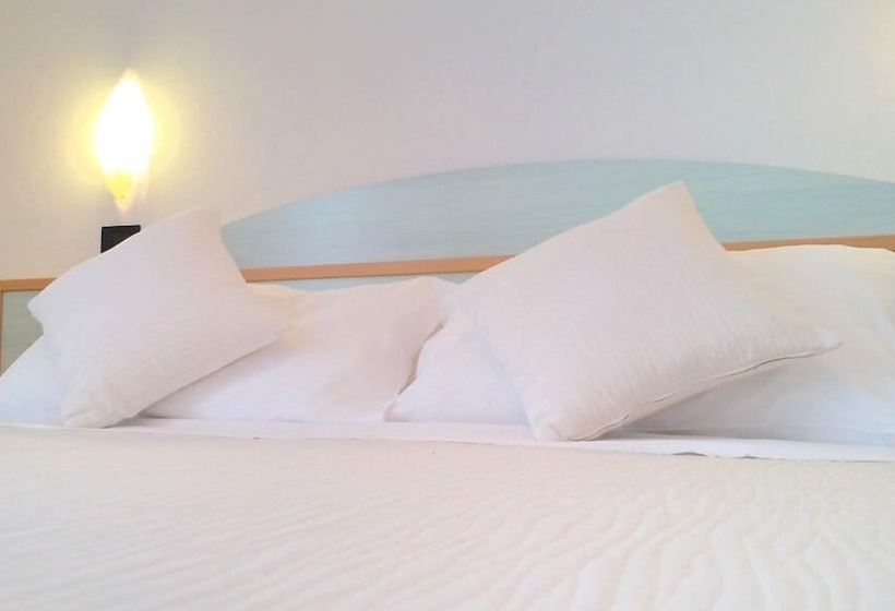 Triple Room Sea View, Delfino