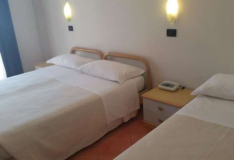 חדר אקונומי, Delfino