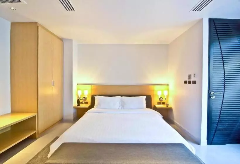Sviitti Uima-allas, Dune Hua Hin