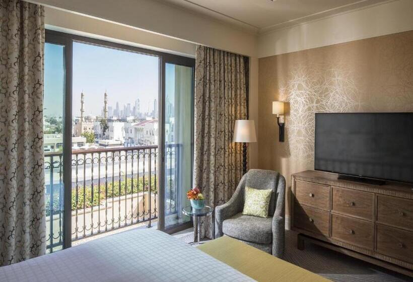 Полулюкс Кровать Кинг, Four Seasons Resort Dubai At Jumeirah Beach