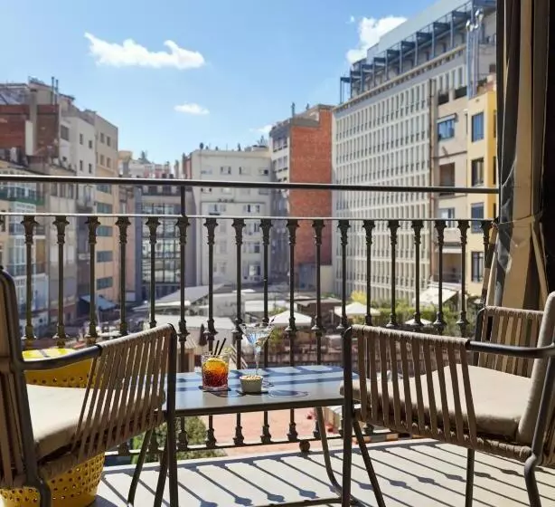 Superior Room with Terrace, H10 Metropolitan 4* Sup
