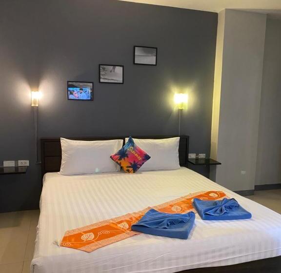 수피리어 룸, Holiday Home Patong