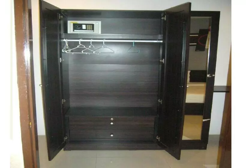 اتاق استاندارد, Holiday Home Patong