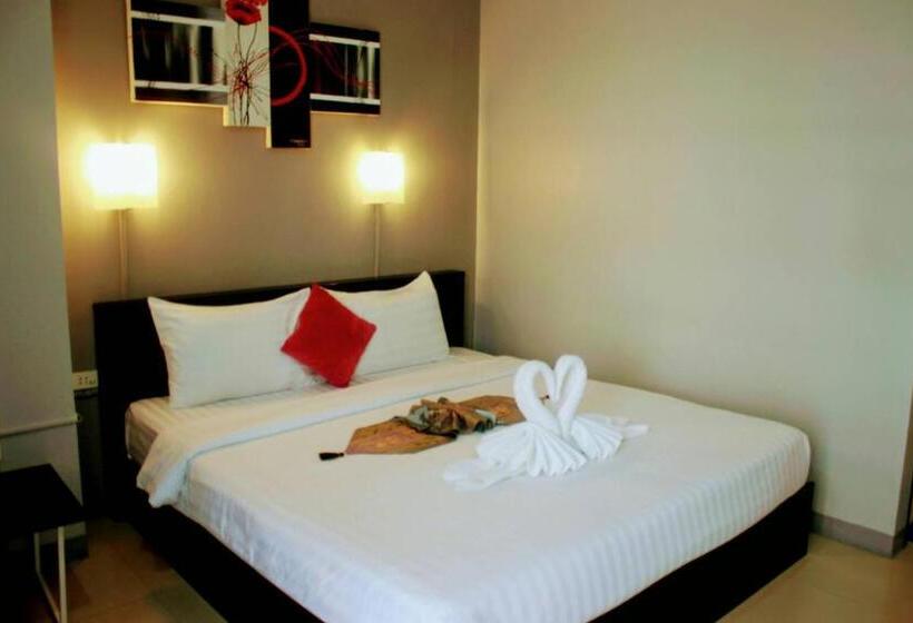 수피리어 룸, Holiday Home Patong