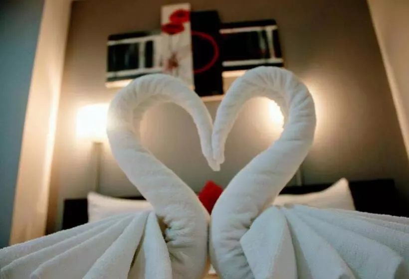 اتاق استاندارد, Holiday Home Patong