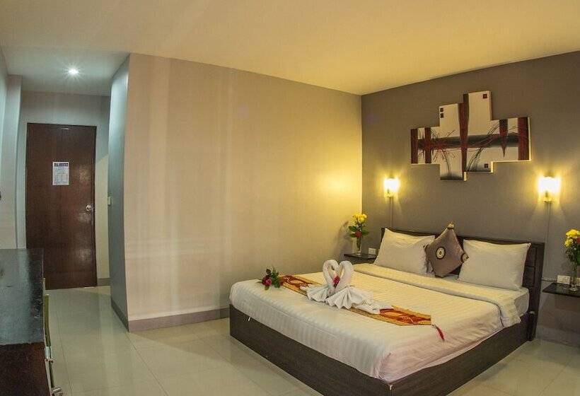 수피리어 룸, Holiday Home Patong