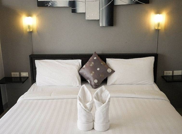 수피리어 룸, Holiday Home Patong