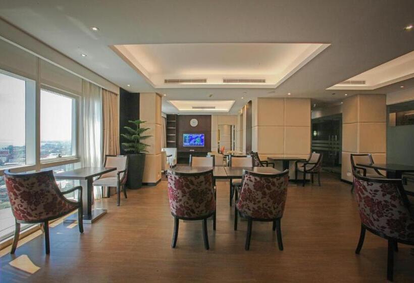 سوئیت پریمیوم, Limketkai Luxe