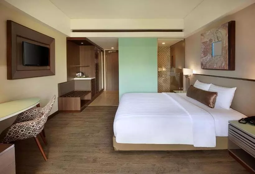 バルコニー付きデラックスルーム, Mercure Bali Legian