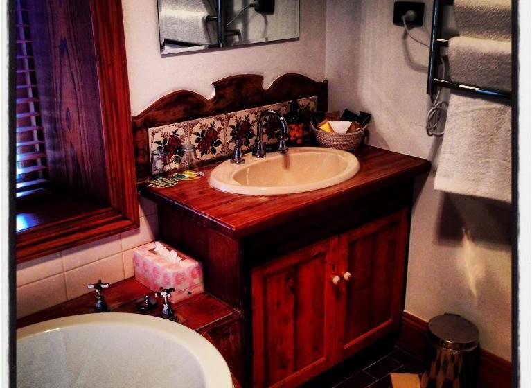 キングサイズベッドのスイートルーム, Merrijig Inn