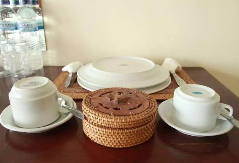 Sviitti, Nirmala Hotel Jimbaran