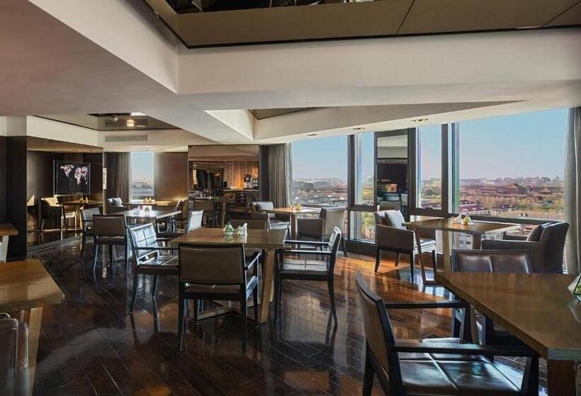 Номер Клуб Кровать Кинг, Renaissance Beijing Wangfujing