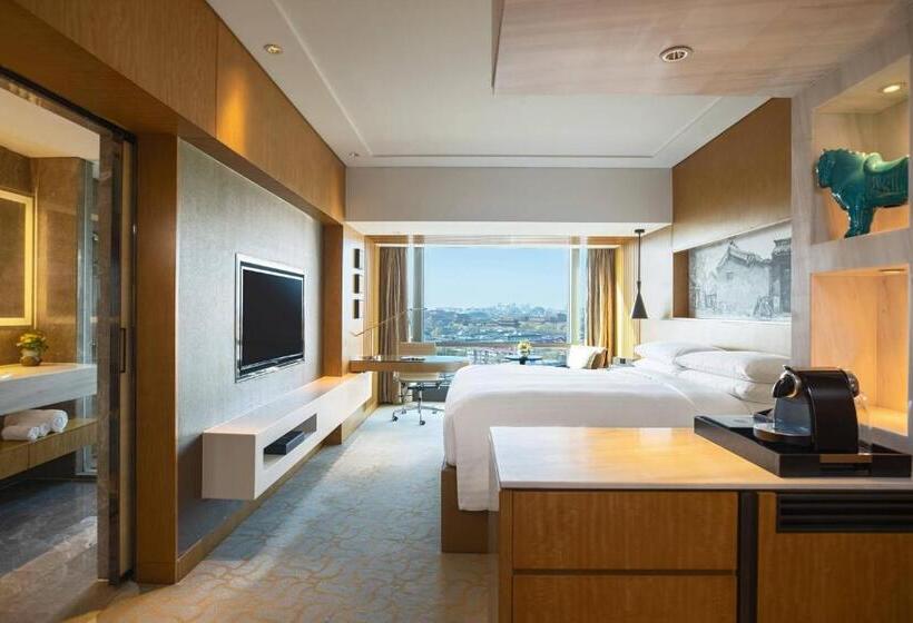 Номер Клуб Кровать Кинг, Renaissance Beijing Wangfujing