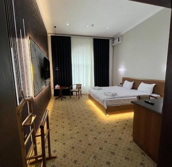 غرفة ديلوكس سرير كينج, Royal Palace