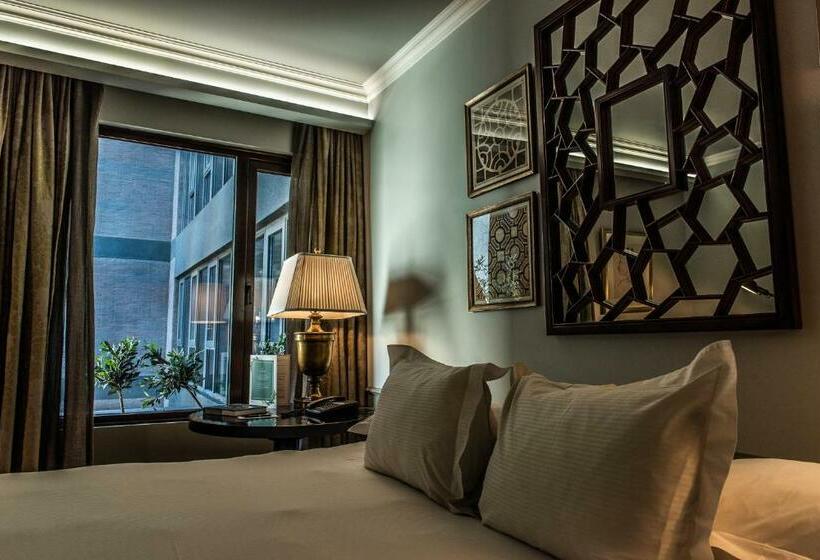 标准间, The Singular Santiago