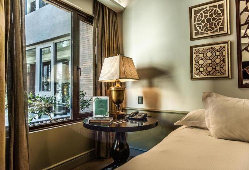 标准间, The Singular Santiago