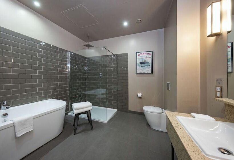 Superior Room, Titanic Hotel Liverpool
