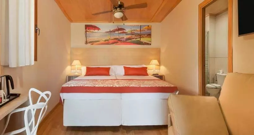 Standard-bungalow 3 Makuuhuonetta, Magic Natura Resort