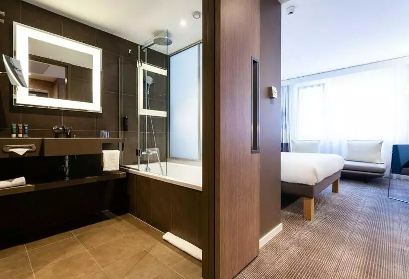 スーペリアールーム, Novotel Basel City