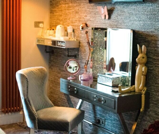 スタンダードルーム, The Arthington