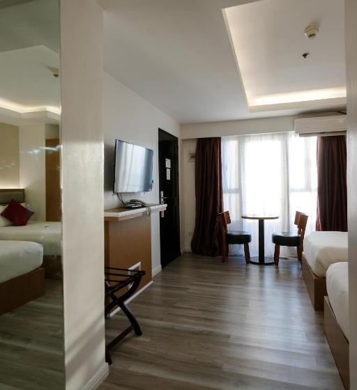 סטודיו אקזקיוטיב, Regency Grand Suites