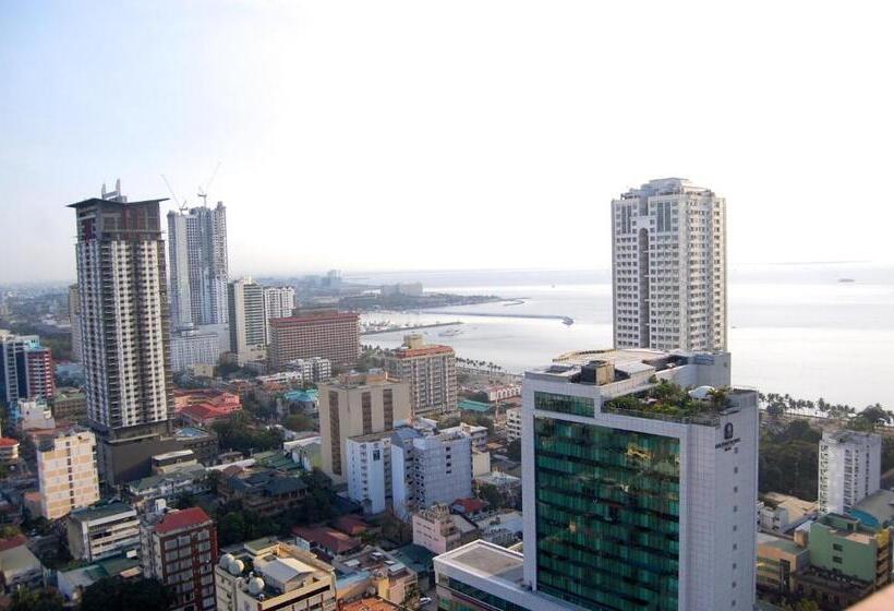 סטודיו פרמיום, Regency Grand Suites