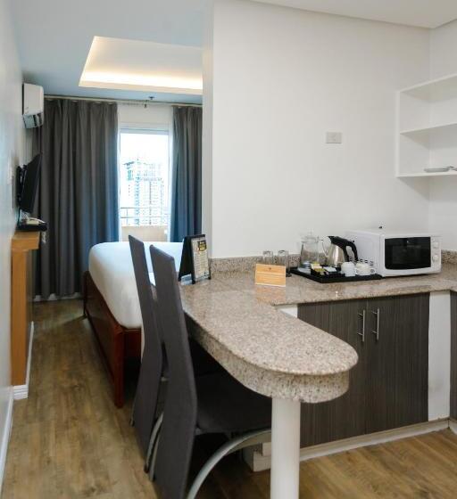 סטודיו פרמיום, Regency Grand Suites