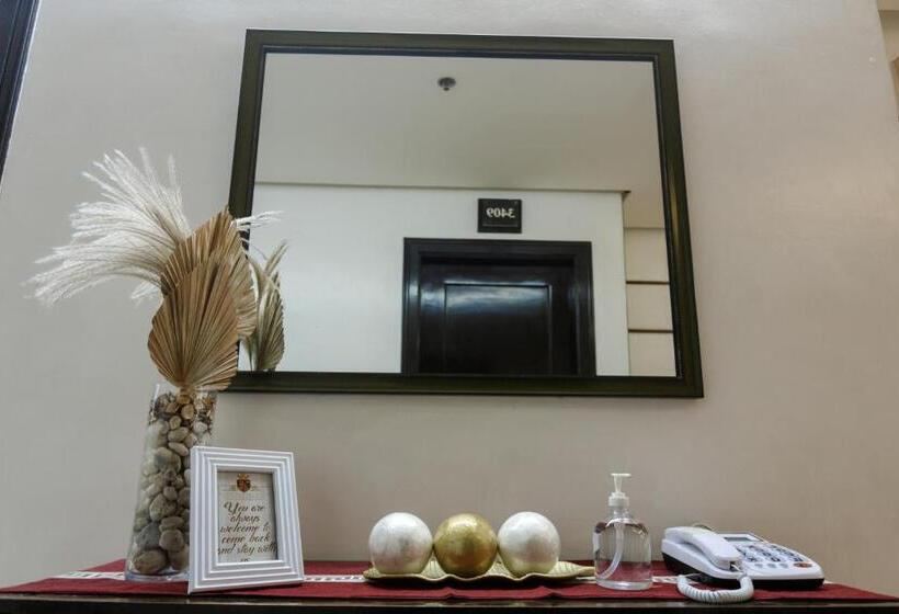 סטודיו פרמיום, Regency Grand Suites