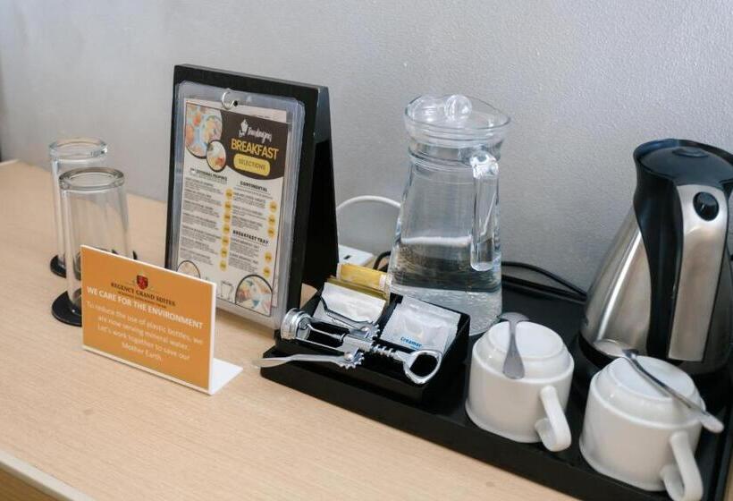 חדר סטנדרט, Regency Grand Suites