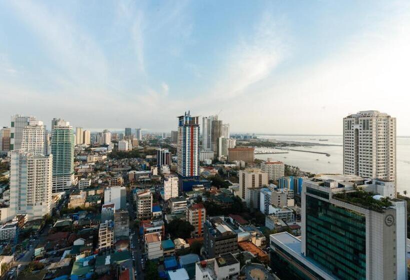 סטודיו פרמיום, Regency Grand Suites