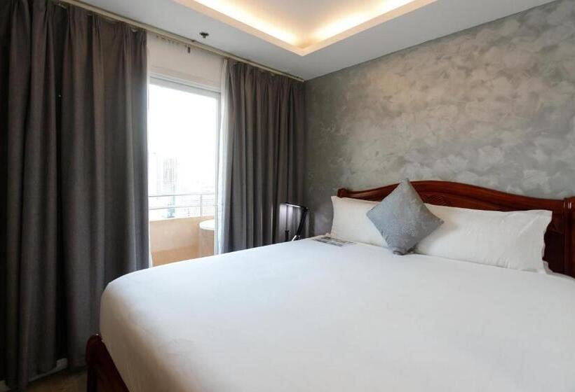 סטודיו פרמיום, Regency Grand Suites