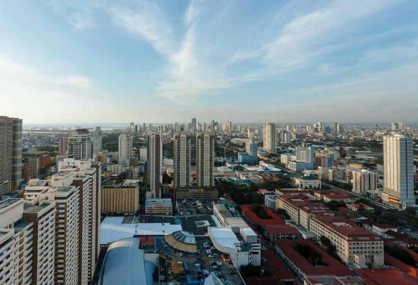 סטודיו פרמיום, Regency Grand Suites