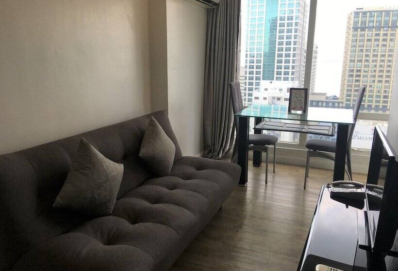 סוויטה, Regency Grand Suites