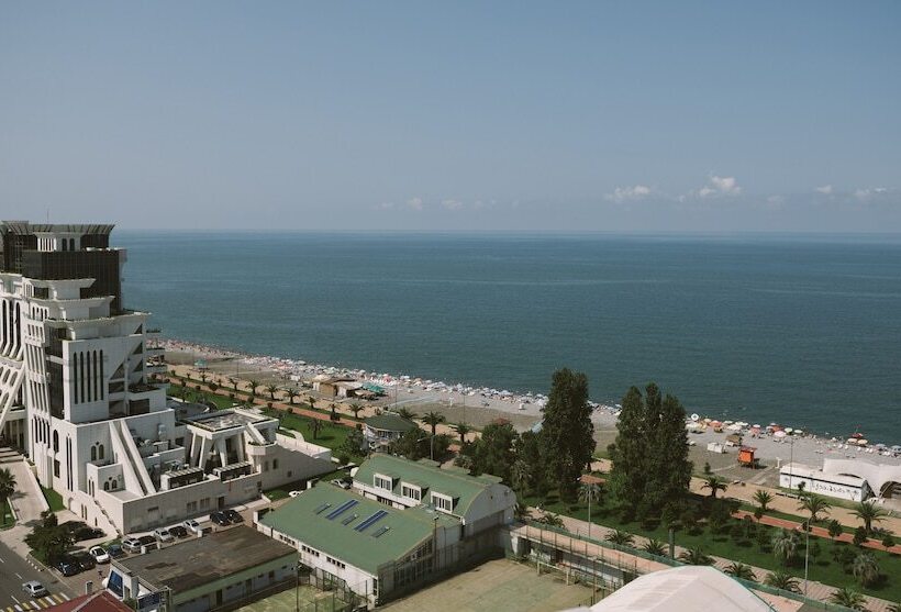 آپارتمان 1 خوابه, Silk Road Sea Towers Batumi Apart