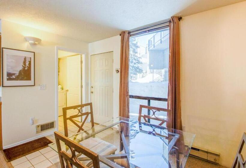 2 Yatak Odalı Daire, Orofino Chalet