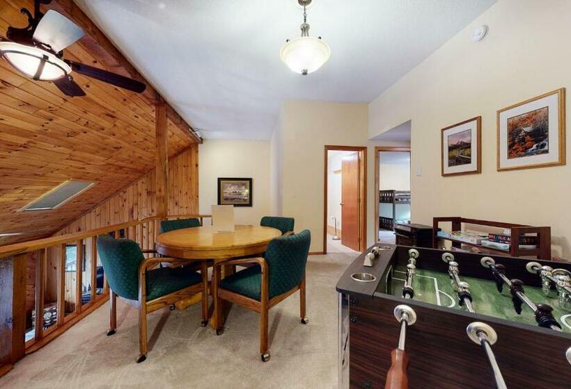 침실 3개 아파트, Majestic View