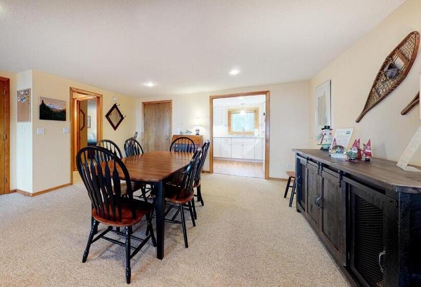 침실 3개 아파트, Majestic View