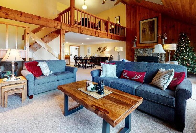 침실 3개 아파트, Majestic View