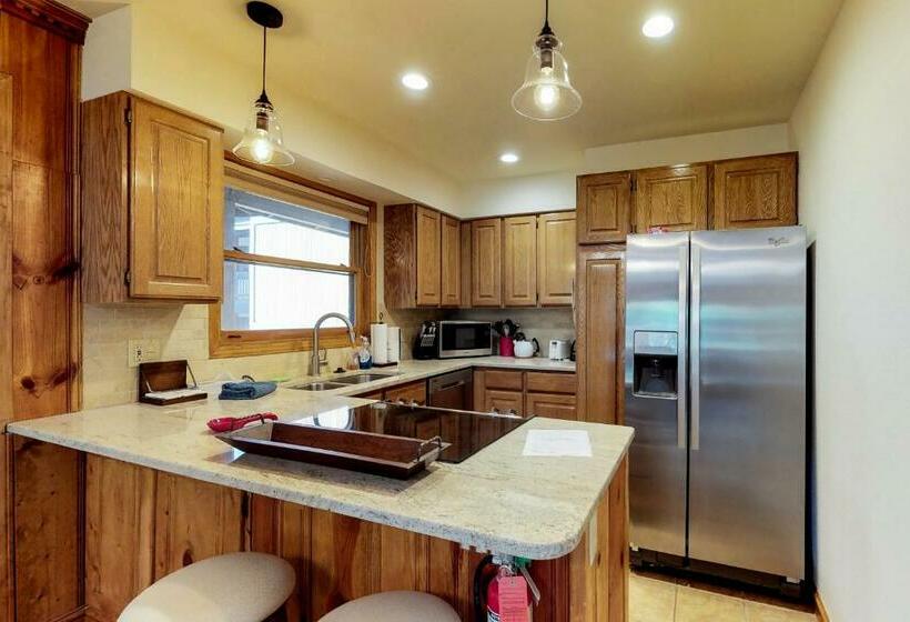 شقة غرفتين, Snowfire 206a