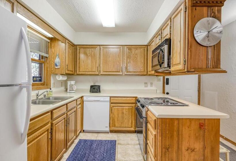 شقة غرفتين, Snowfire 206a