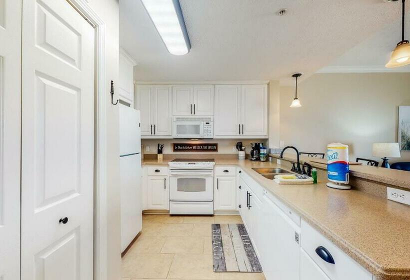 شقة غرفتين, Summerhouse 402