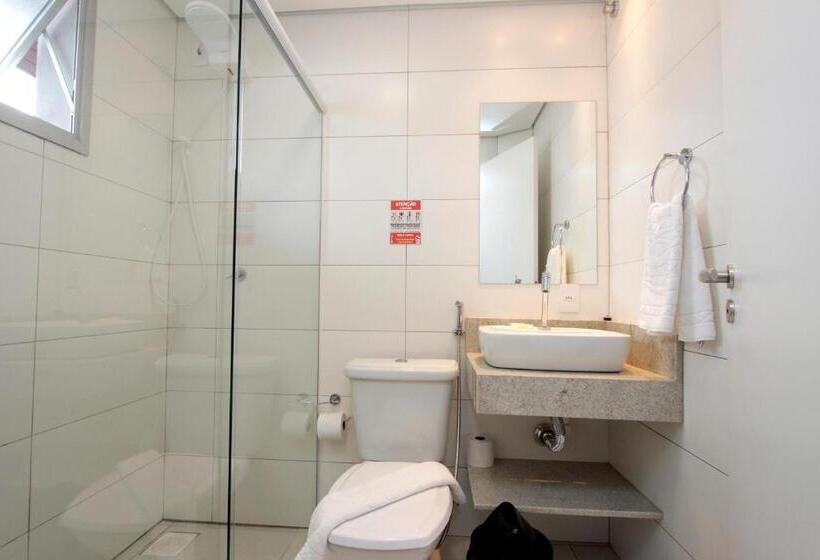 דירת חדר, Balmare