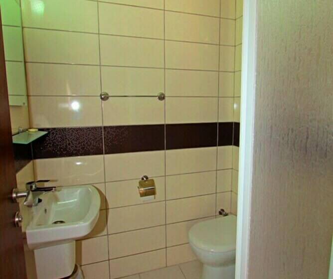 スタンダードルーム, Aristo Butik