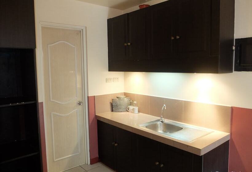 سوییت, Dm Residente Hotel Inns & Villas